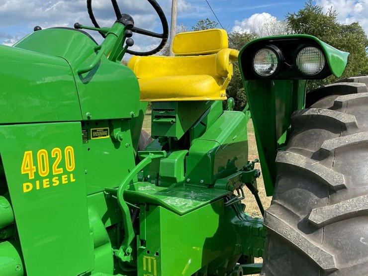 john-deere-4020-image-53