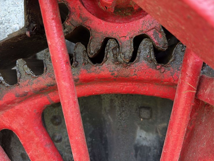 20hp-advance-rumely-universal-image-14