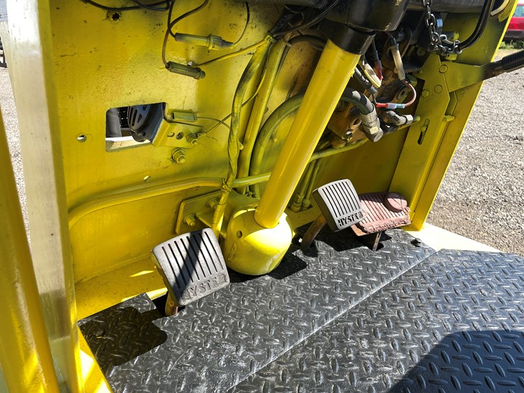 #1039-•-hyster-lp-forklift-image-17