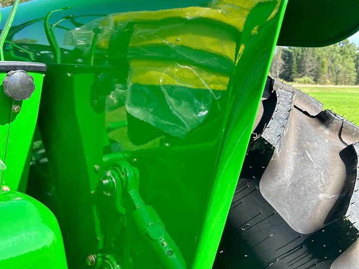 john-deere-4320-image-25