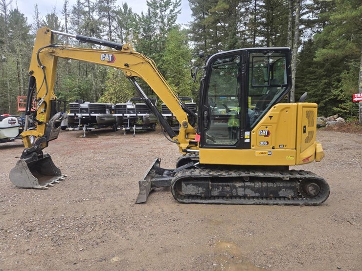 2020-caterpillar-306cr-image-2