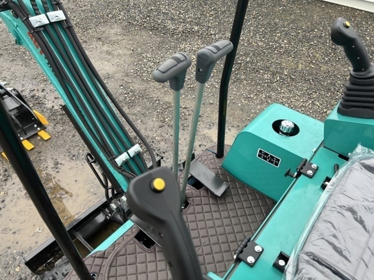 2025-cfg-h15r-mini-hydraulic-excavator-image-10