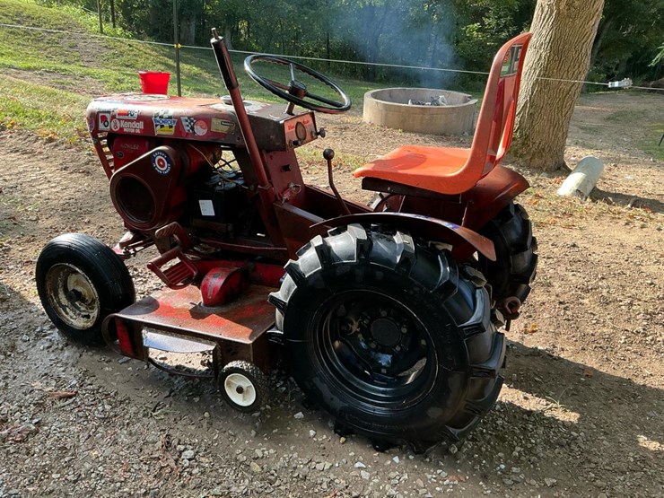 #114-•-wheel-horse-garden-tractor-image-3