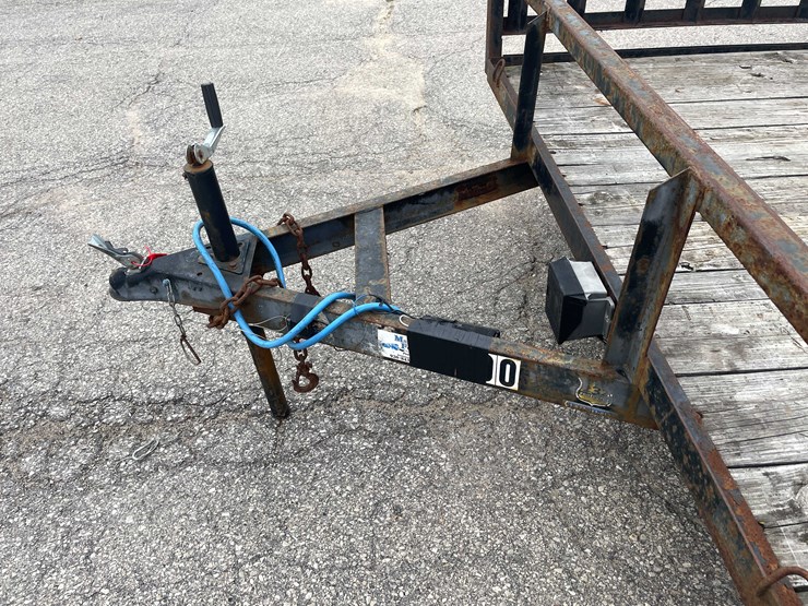 #1974-•-2015-load-trail-18'-trailer-(has-wi-title)-image-9