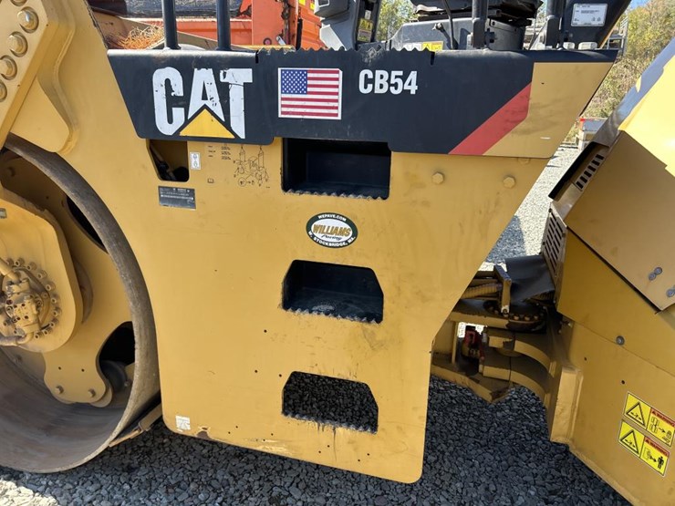 caterpillar-cb54-image-21