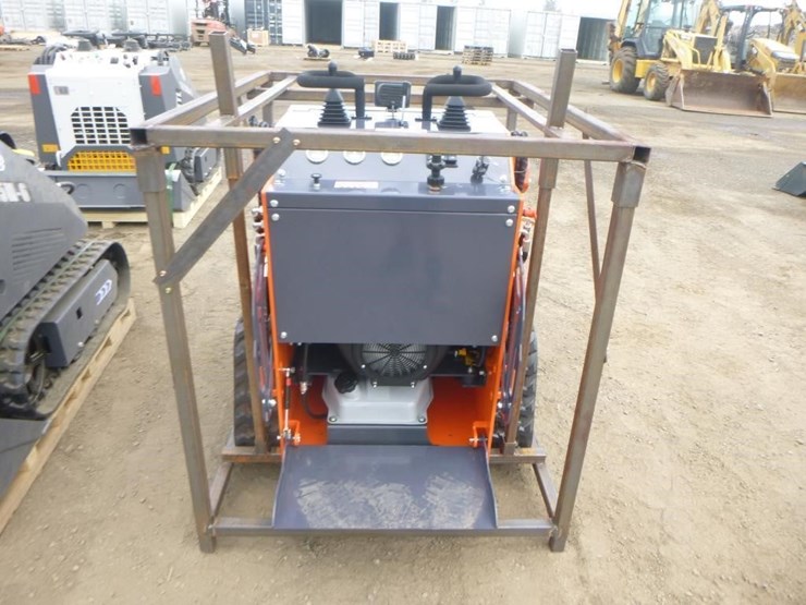tpm-t460-skid-steer-track-loader-image-6
