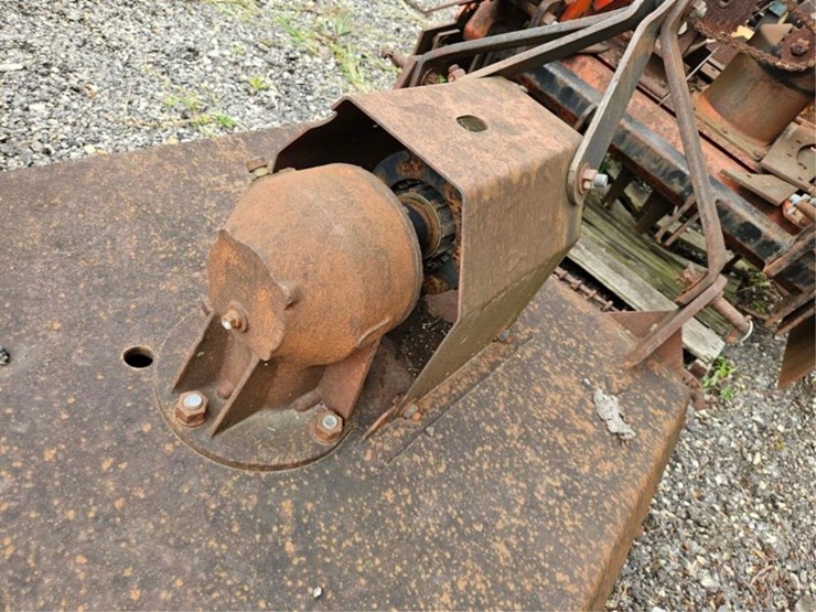 #2084-•-35"-rotary-cutter-image-9