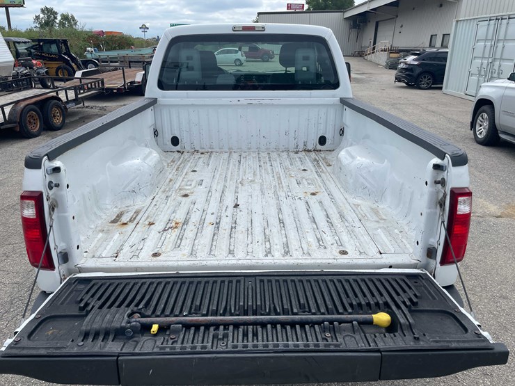2014-ford-f250-image-43