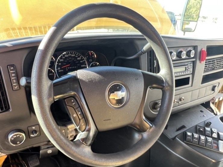 2008-chevrolet-express-school-bus-image-31