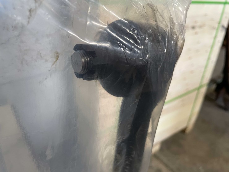 #5536-•-quick-steer-tie-rod-ends-(f)-image-1
