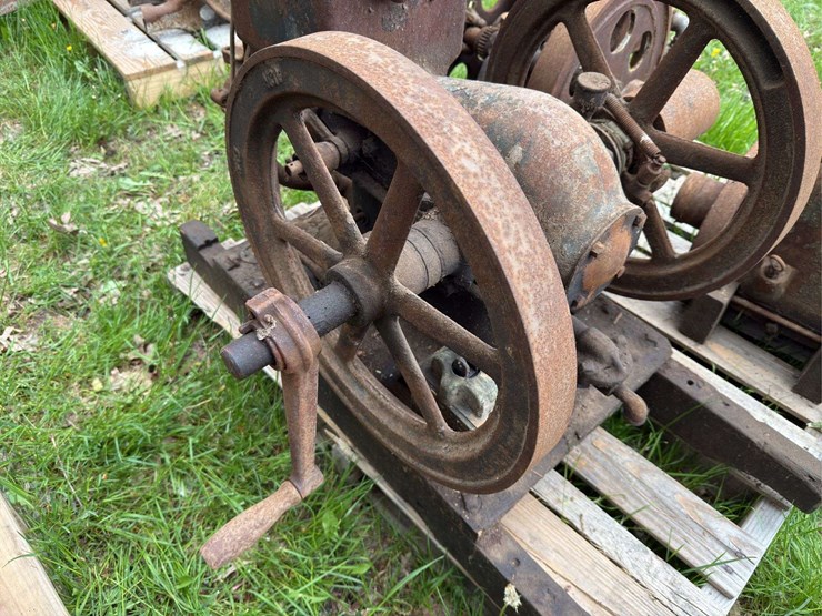1.5hp-mccormick-deering-ihc-m-image-7
