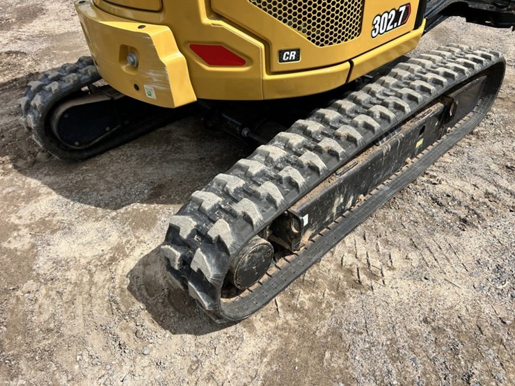 #1034-•-2023-caterpillar-302.7-cr-mini-excavator-image-18