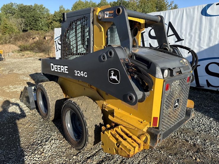 deere-324g-image-3