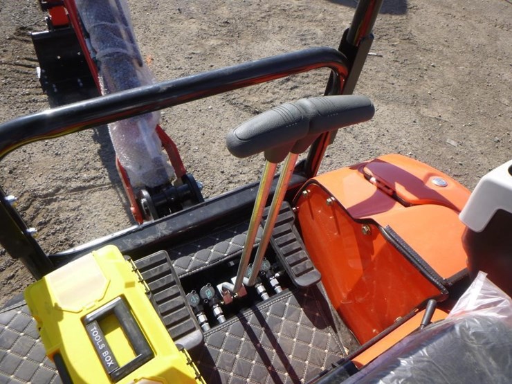 2025-tpm-16-hydraulic-excavator-image-23