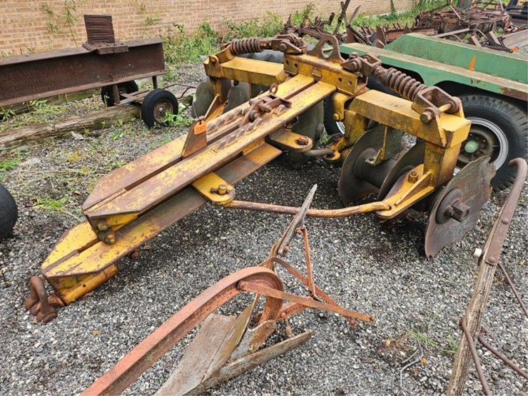 #2061-•-caterpillar-mr1628-pull-type-stump-disk-image-2
