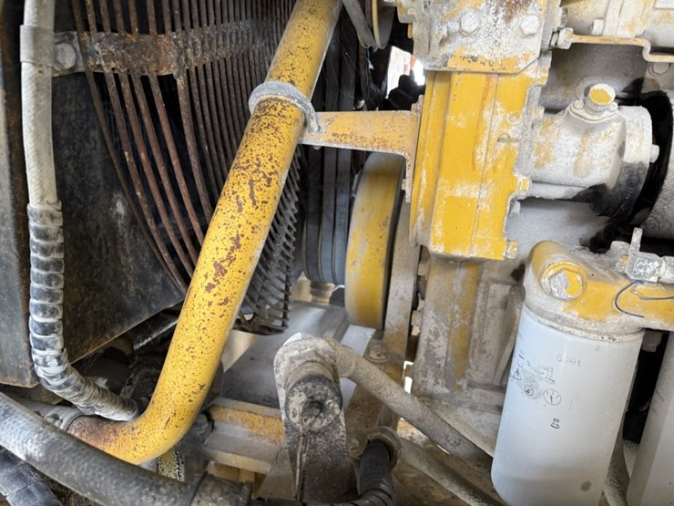 komatsu-hd465-5-image-76
