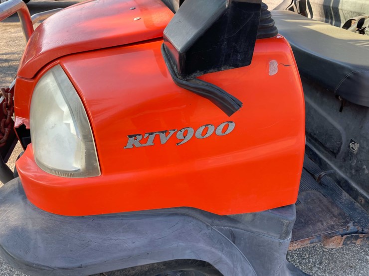 1971-kubota-rtv900-image-30