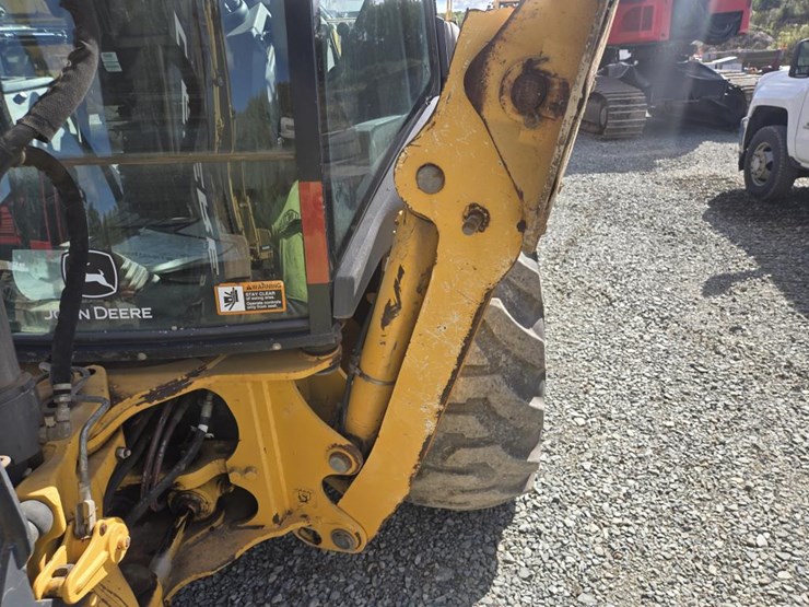 2015-deere-310sl-hl-image-37
