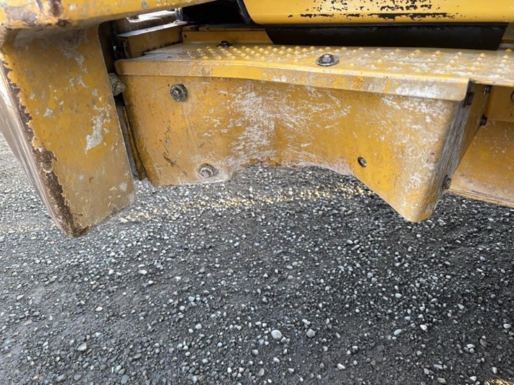 2017-caterpillar-950m-image-21