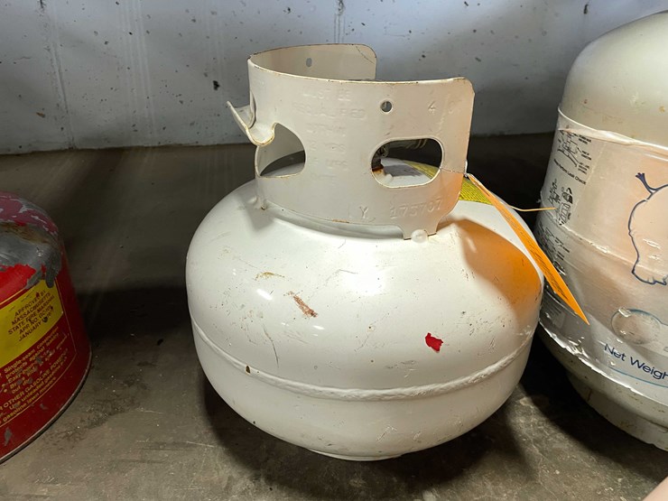 #5524-•-mini-propane-tank-(cw)-image-2