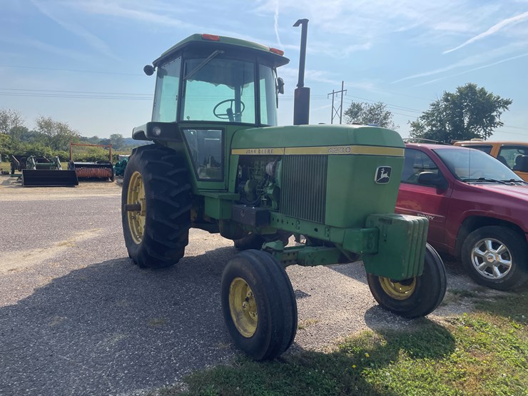 john-deere-4230-image-2