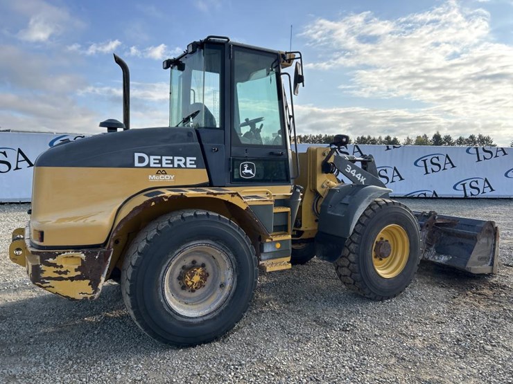 2016-deere-344k-image-5