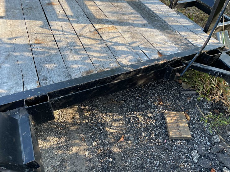 #1975-•-16'-flatbed-trailer-(has-wi-title)-(of)-image-21