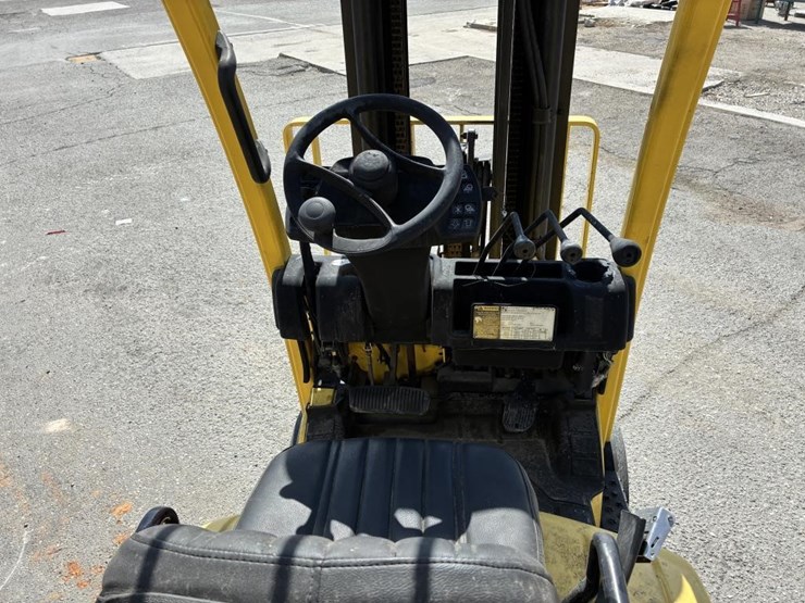 2010-hyster-s40ft5-forklift-image-16