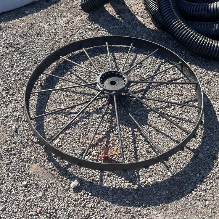 #6636 • Spoked Iron Wheel