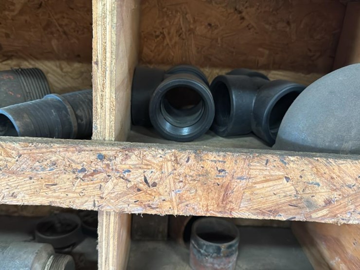#123-•-wooden-bolt-bin-with-various-pipe-fittings-image-8