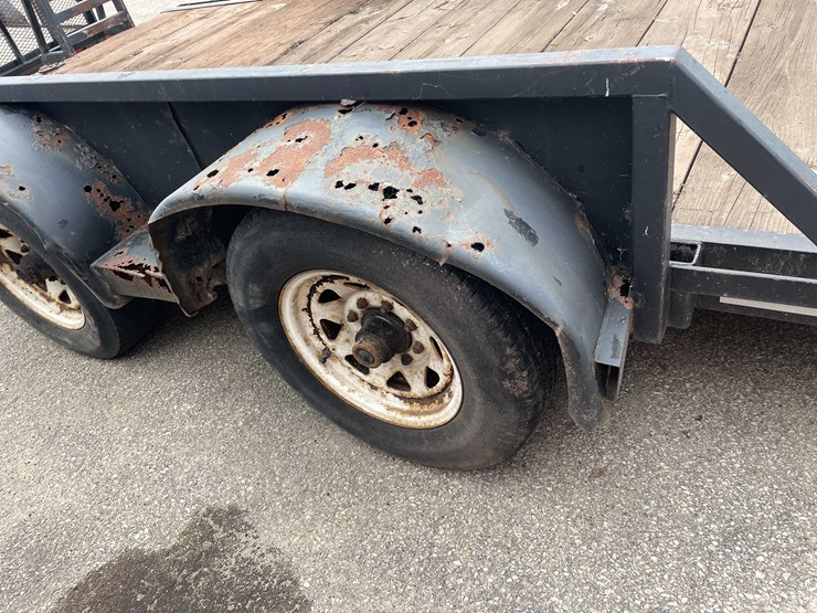 #1978-•-2002-reliable-welding-2-axle-trailer-(has-wi-title)-image-28