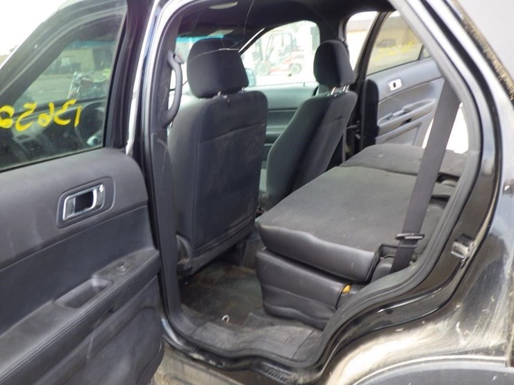 2013-ford-explorer-image-7