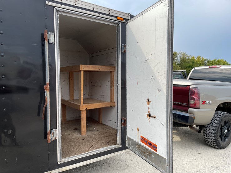 #1028-•-12'-single-axle-enclosed-trailer-(no-title)-image-19