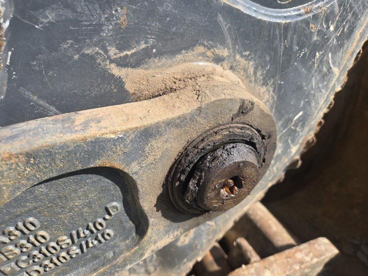 2015-deere-310sl-hl-image-65