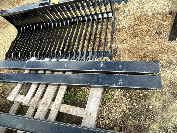 #3013-•-set-of-7'-pallet-fork-extensions-image-4
