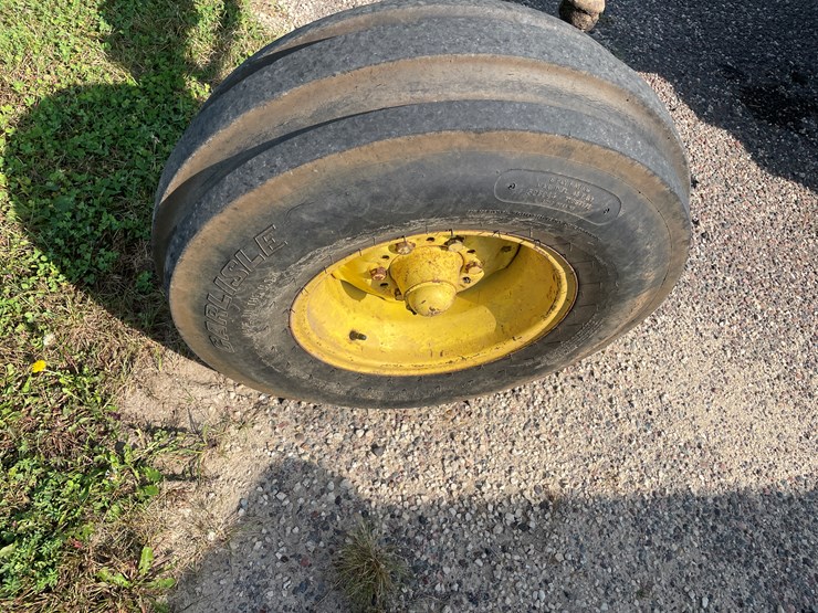 john-deere-4230-image-15
