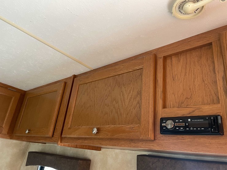 #1976-•-2012-coachman-camper-(no-title)-image-46
