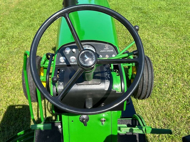 john-deere-4320-image-29