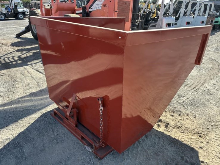 3yd-self-dumping-hopper-image-3