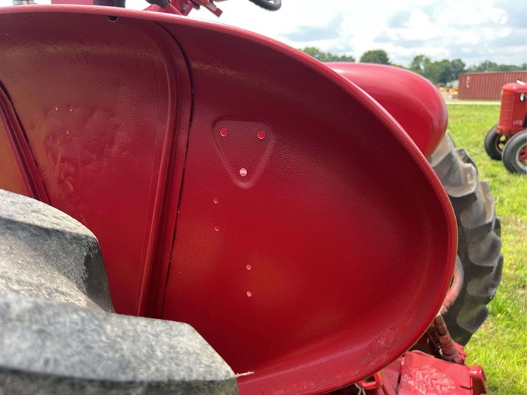 farmall-560-image-61