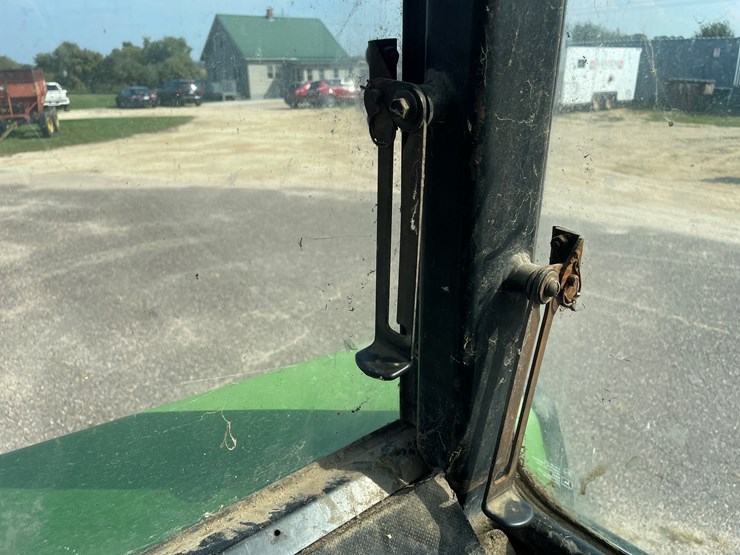john-deere-4230-image-52