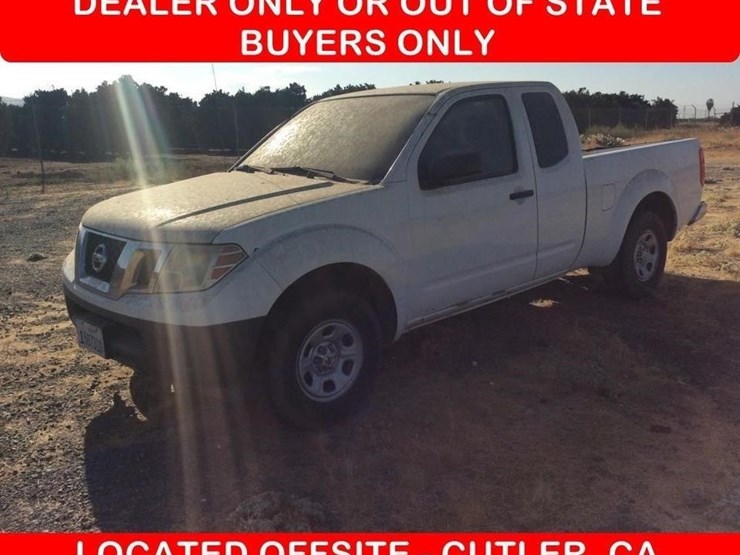 2016-nissan-frontier-image-1