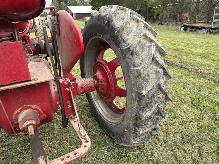 farmall-m-image-7