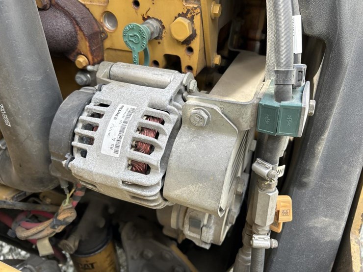 caterpillar-cb54-image-33