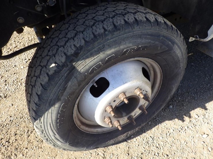 2015-ford-f350-image-13