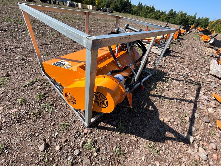 #8346-•-wolverine-48"-flail-mower,-mini-excavator-image-8