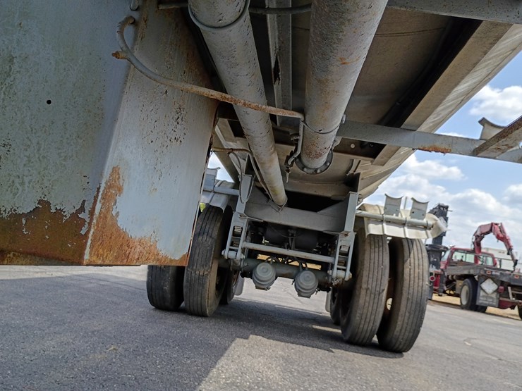 #16995-•-1984-fuel-semi-trailer-image-34
