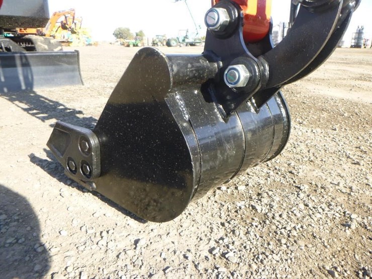 2025-tpm-16-hydraulic-excavator-image-10