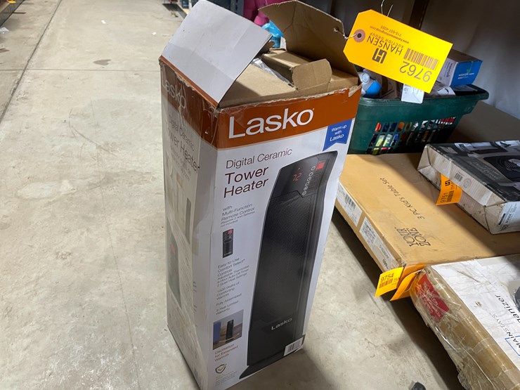 #6762-•-lasko-digital-ceramic-tower-heater-image-1
