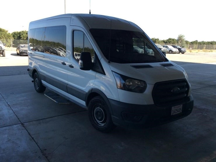2020-ford-transit-image-3